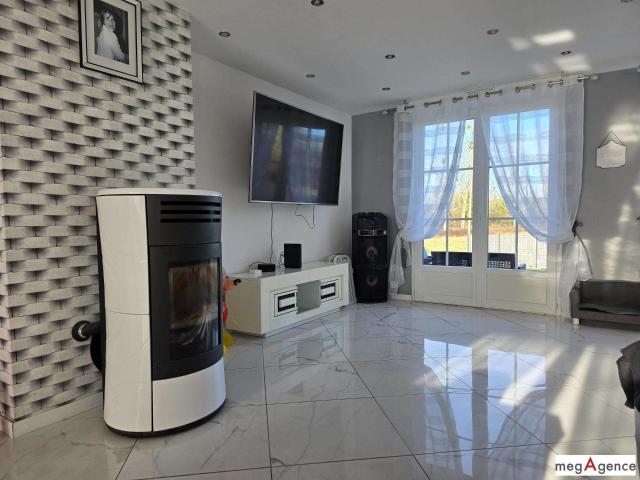 Vente maison 8 pièces Fougères 35