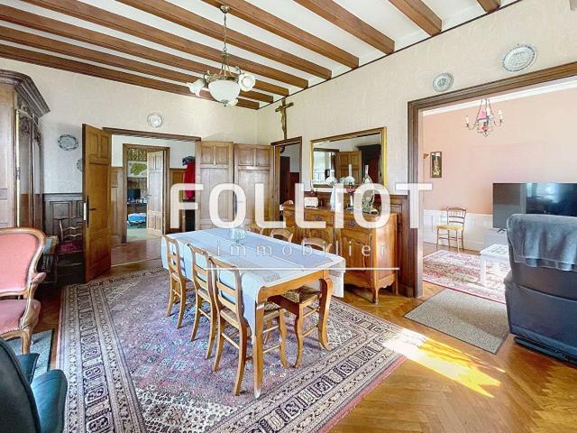 Vente maison 8 pièces Fougères 35
