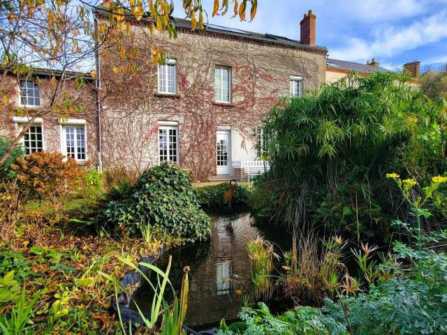 Vente maison 8 pièces Jallais 49