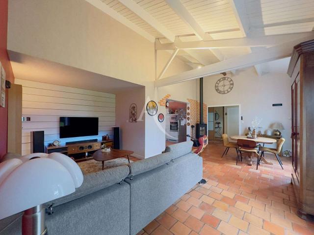 Vente maison 8 pièces La Roche Sur Yon Le Bourg Sous La Roche 85