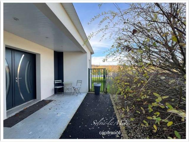 Vente maison 8 pièces Le Sourn 56