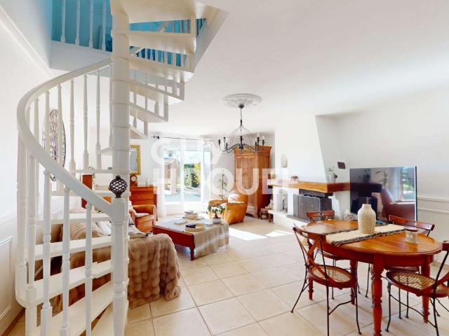 Vente maison 8 pièces Montbert 44