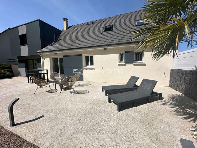 Vente maison 8 pièces Montville 76