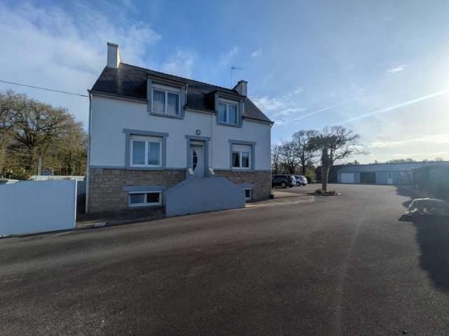 Vente maison 8 pièces Melrand 56