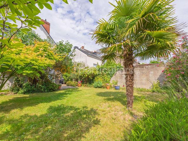 Vente maison 8 pièces Nantes Rond Point De Rennes 44
