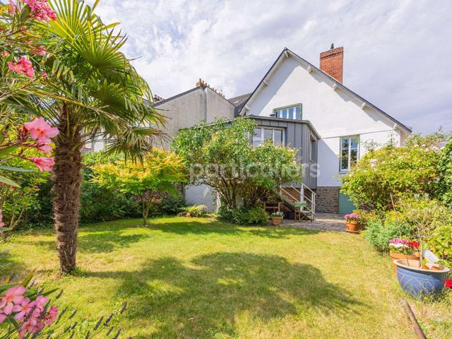Vente maison 8 pièces Nantes Rond Point De Rennes 44