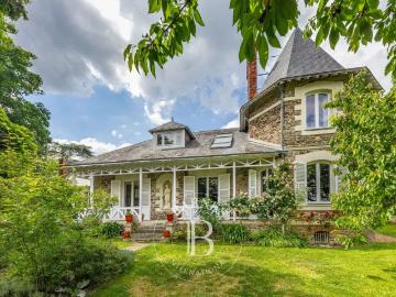 Vente maison 8 pièces Nantes Saint Donatien 44