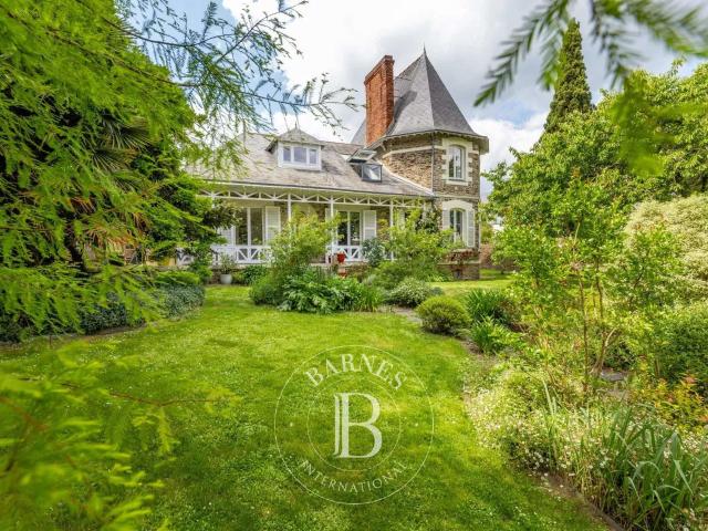 Vente maison 8 pièces Nantes Saint Donatien 44