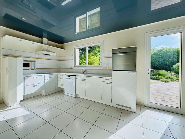 Vente maison 8 pièces Sautron 44