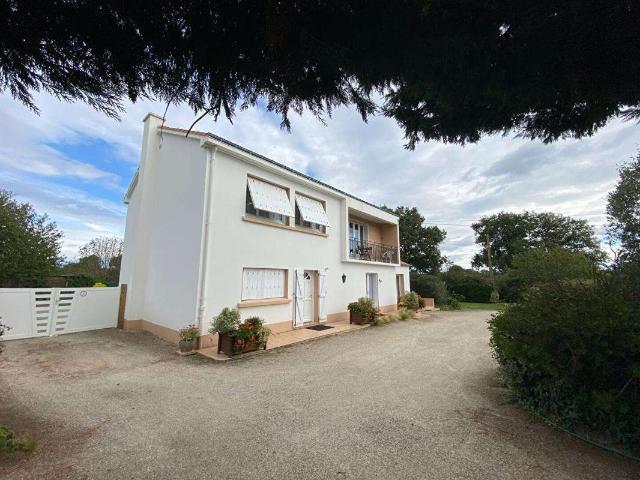 Vente maison 8 pièces Saint Hilaire de Chaléons 44