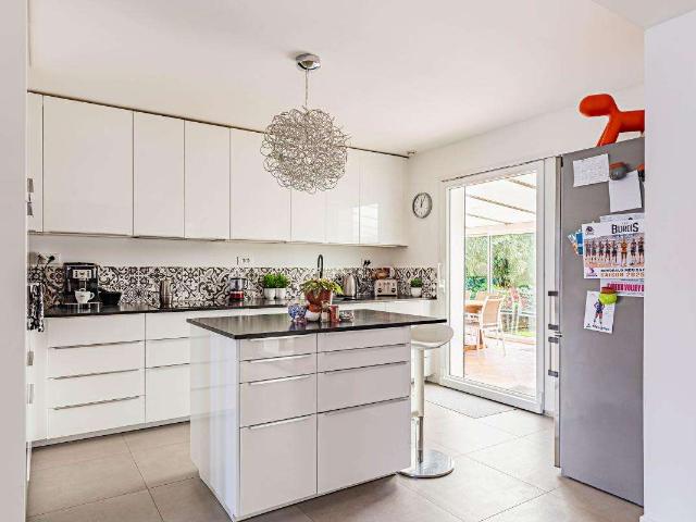 Vente maison 8 pièces Saint Sébastien Sur Loire Savarières 44