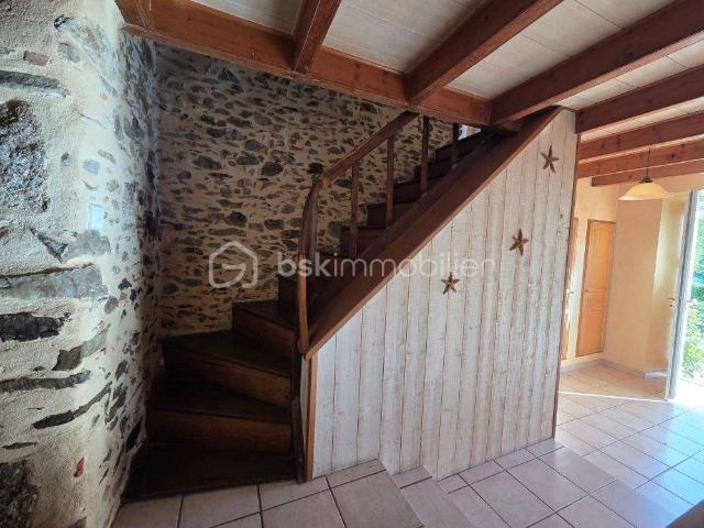 Vente maison 8 pièces Saint Paul en Gâtine 79
