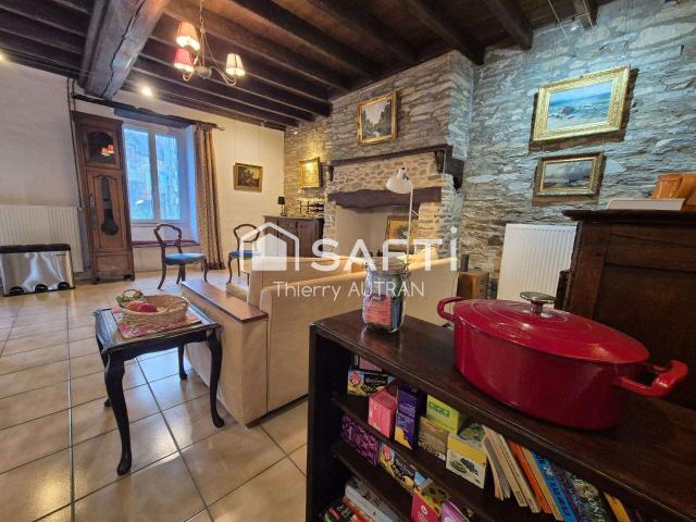 Vente maison 8 pièces Sixt sur Aff 35