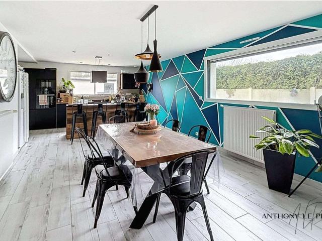 Vente maison 8 pièces Riantec 56