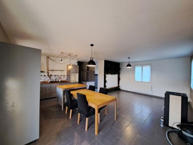 Vente Maison 96 m² à Olliergues 174 500 ¤