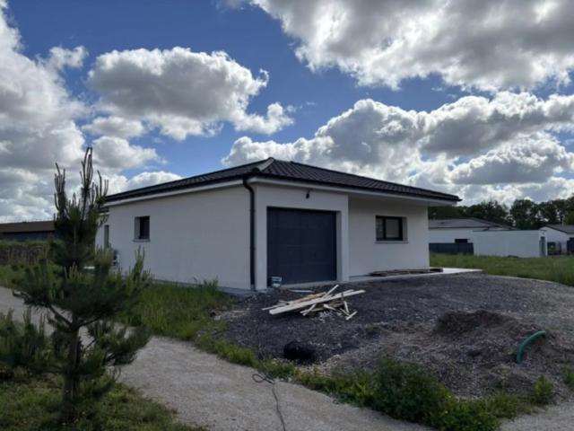 Vente Maison 98 m² à Uxegney 300 000 ¤