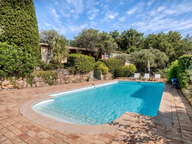 vente maison 9 Pièce s 187m² Le Rouret