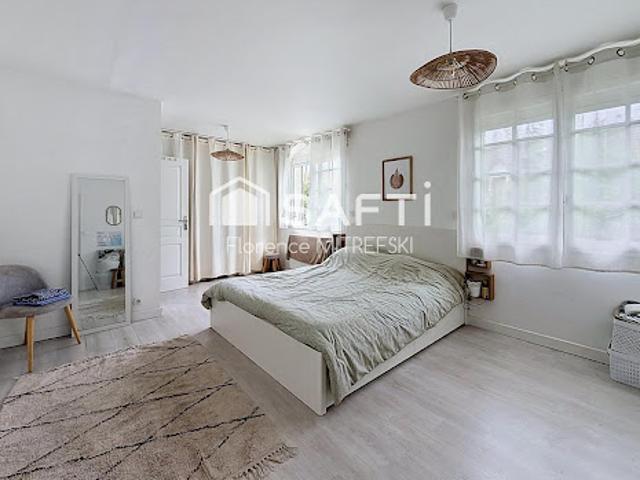 Vente Maison 9 pièces 146 m2 Yerres