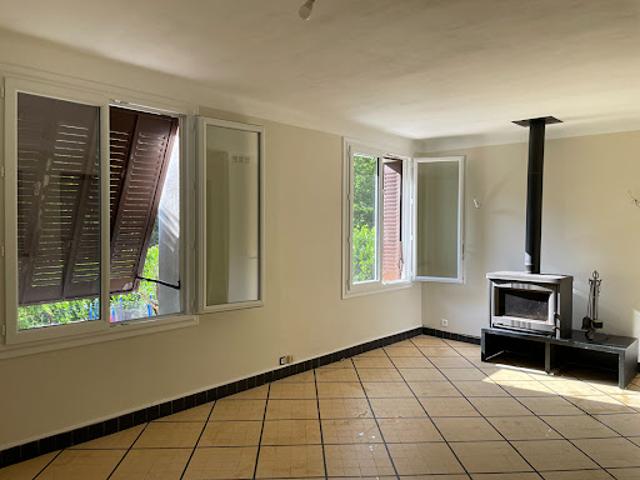 Vente Maison 9 pièces 140 m2 Laviolle