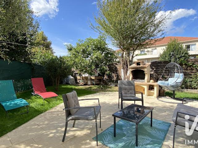 Vente Maison 9 pièces 143 m2 Maurecourt