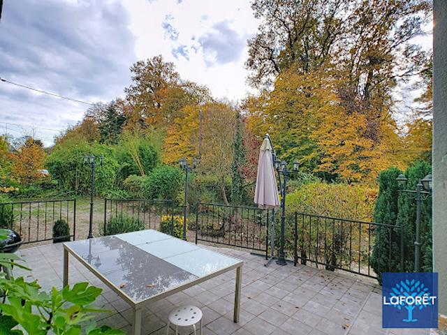 Vente Maison 9 pièces 155 m2 Bernay