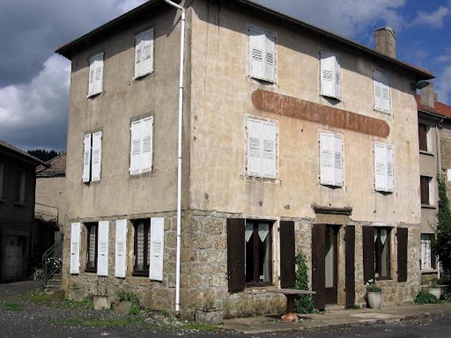 Vente Maison 9 pièces 150 m2 Issarlès