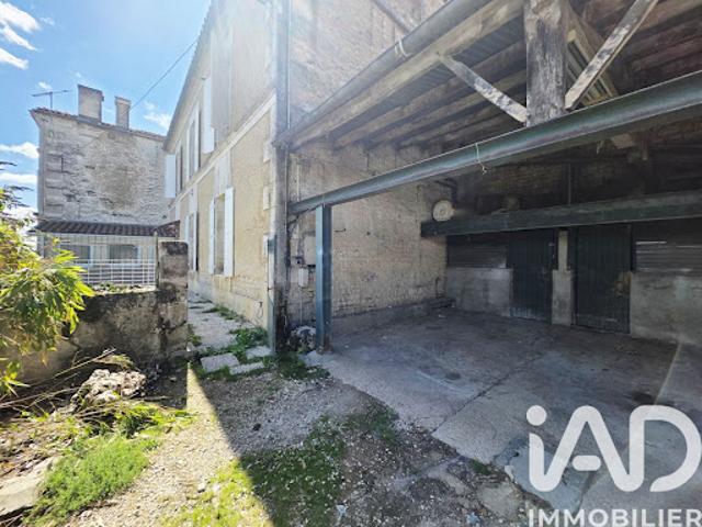 Vente Maison 9 pièces 153 m2 Douzat