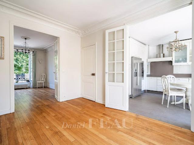 Vente Maison 9 pièces 164 m2 Versailles