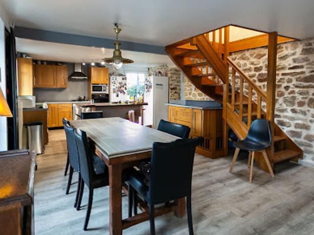 Vente Maison 9 pièces 165 m2 Névez