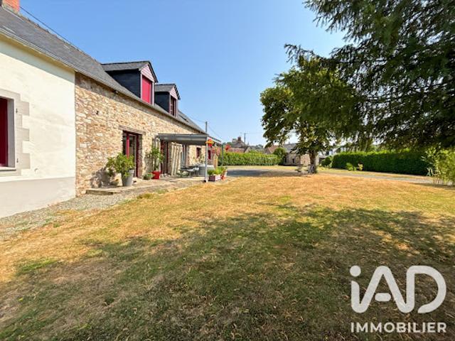 Vente Maison 9 pièces 165 m2 Sainte Suzanne
