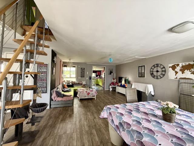 Vente Maison 9 pièces 166 m2 Marolles sur Seine