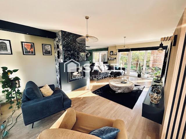 Vente Maison 9 pièces 166 m2 Oudezeele