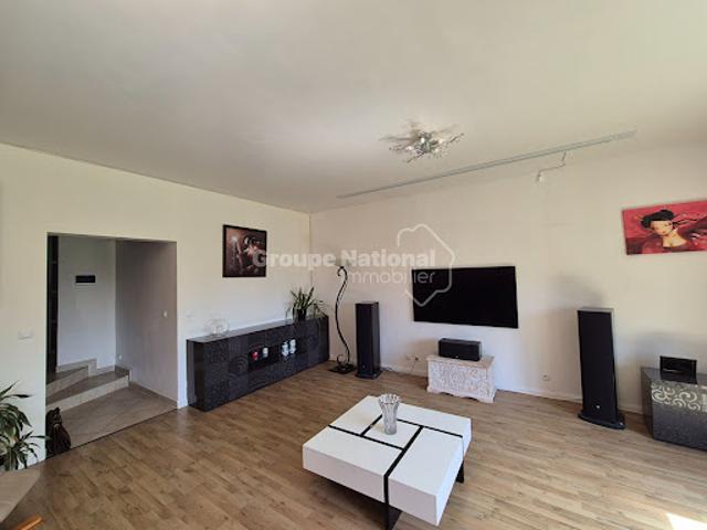 Vente Maison 9 pièces 167.38 m2 Saint Crépin Ibouvillers