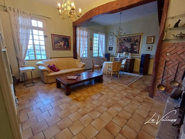 Vente Maison 9 pièces 169 m2 Lintot les Bois