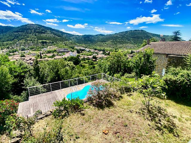 Vente Maison 9 pièces 160 m2 Aubenas