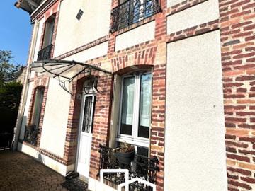 Vente Maison 9 pièces 160 m2 Villemomble