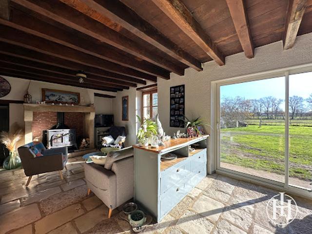 Vente Maison 9 pièces 161 m2 Chambon