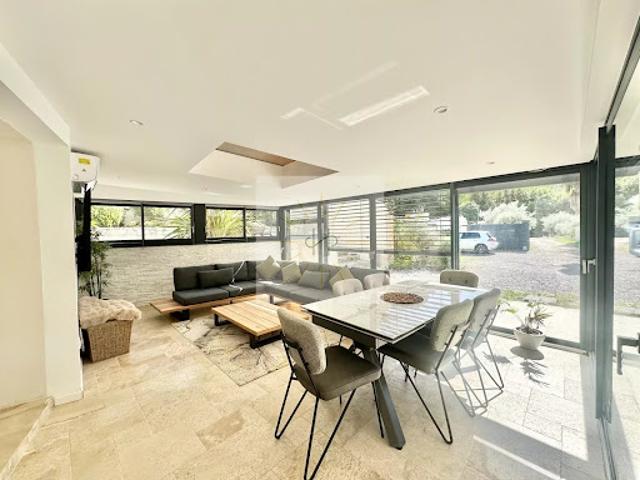 Vente Maison 9 pièces 161 m2 Viviers