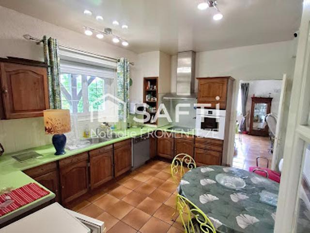 Vente Maison 9 pièces 162 m2 Cahors