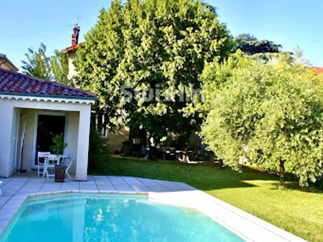 Vente Maison 9 pièces 174 m2 Montelimar