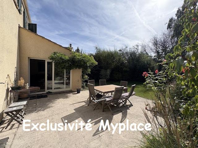 Vente Maison 9 pièces 175 m2 Voisins le Bretonneux