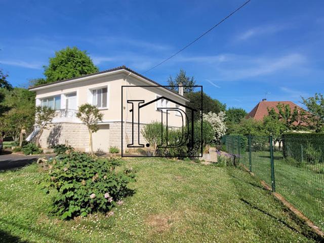 Vente Maison 9 pièces 176 m2 Le Buisson de Cadouin
