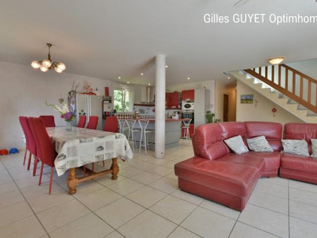 Vente Maison 9 pièces 177 m2 Bernay