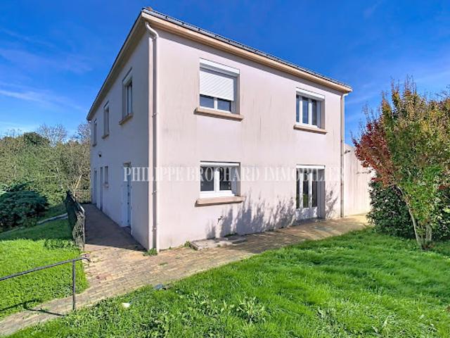 Vente Maison 9 pièces 177.46 m2 Mareuil sur Lay Dissais