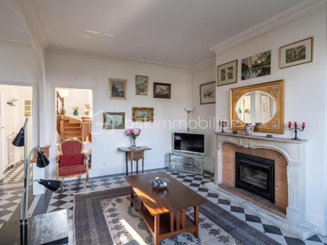 Vente Maison 9 pièces 170 m2 Combs la Ville