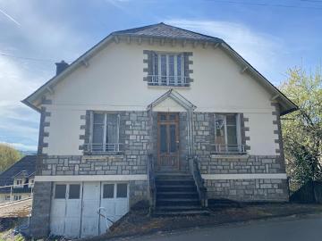 Vente Maison 9 pièces 170 m2 Condat