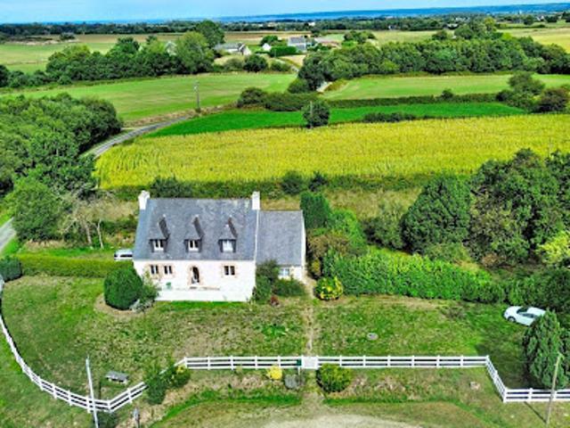 Vente Maison 9 pièces 170 m2 Lanmeur