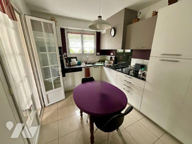 Vente Maison 9 pièces 172 m2 Beaumont de Lomagne