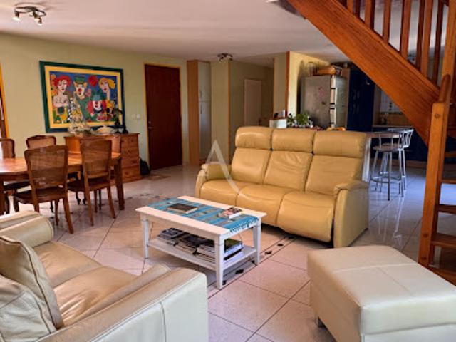 Vente Maison 9 pièces 173 m2 La Chapelle Montmartin