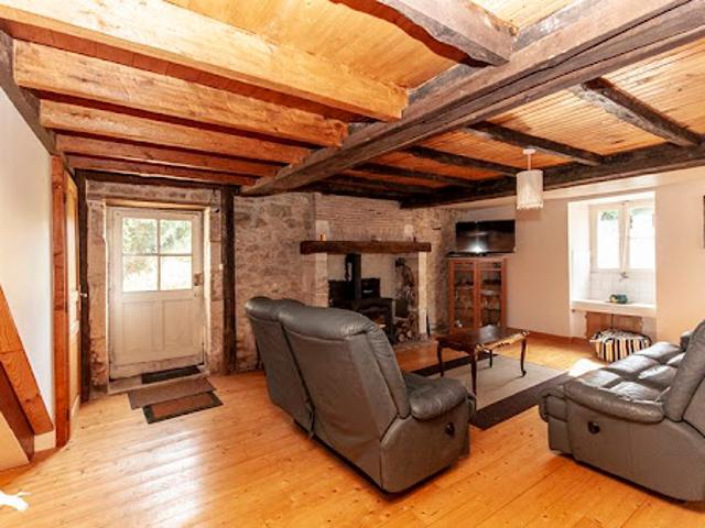 Vente Maison 9 pièces 173 m2 Saint Front la Rivière